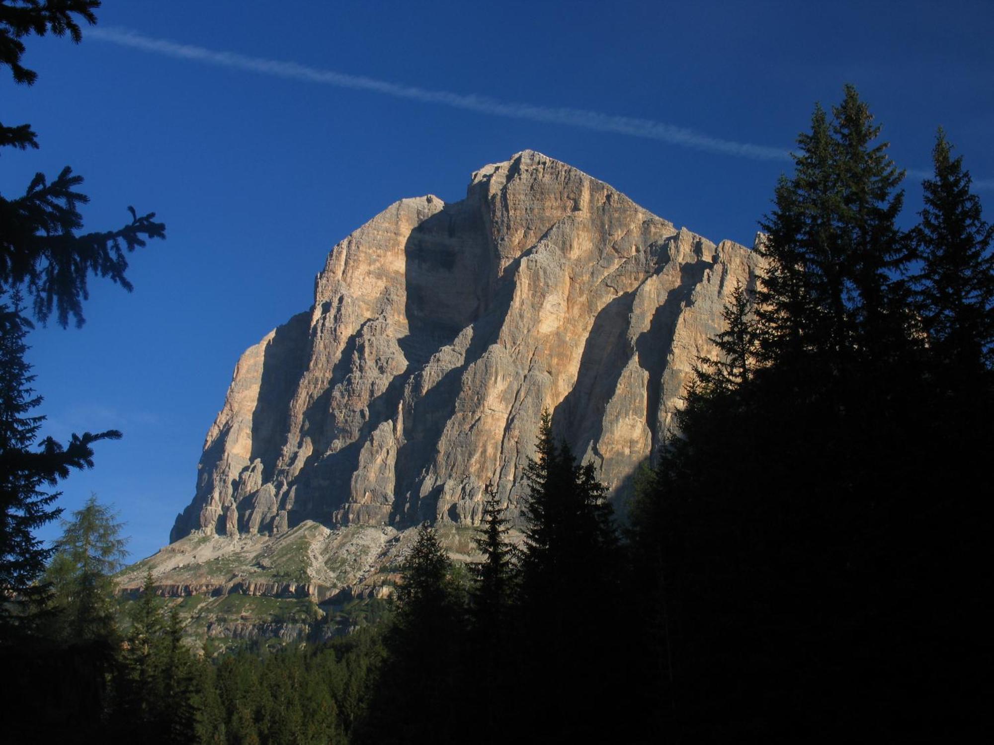 Ciasa Vervei Cortina d'Ampezzo Exterior foto